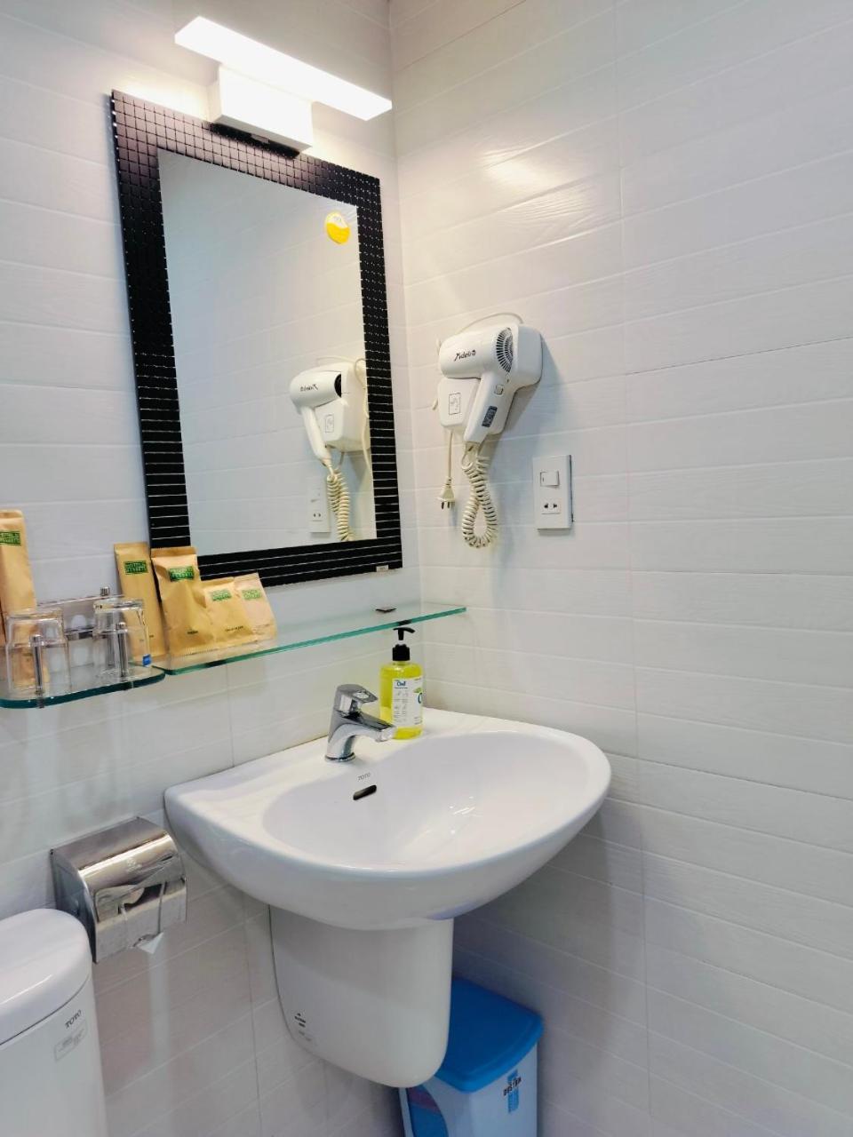 Adventure Hotel Ho Chi Minh-stad Buitenkant foto